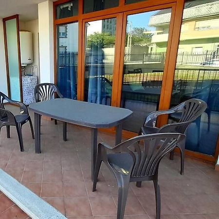 Playa Foz Con Piscina Y Terraza Lejlighed Eksteriør billede